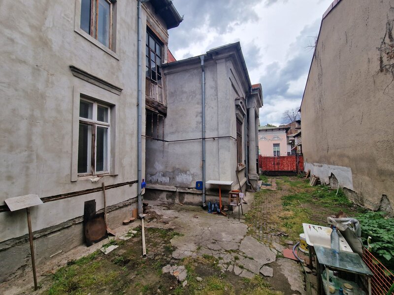 Gramont, adiacent primaria sector 4,