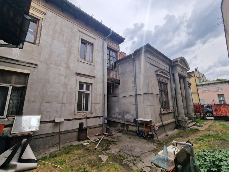 Gramont, adiacent primaria sector 4,